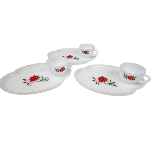 Vintage 6 Piece Federal Milk Glass Rosecrest Snack Tray Set Tea Party Hostess - Picture 2 of 12